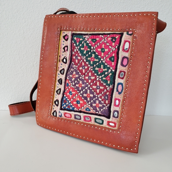 NWT genuine leather handmade embroidered bag - Picture 5 of 12